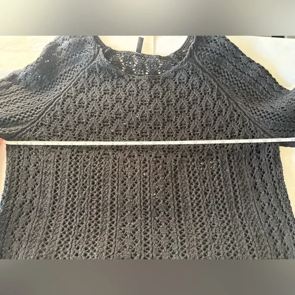 ONLY ASOS Black Crochet Cropped Sweater Small Scallop Hem Wide Sleeve - Picture 10 of 11